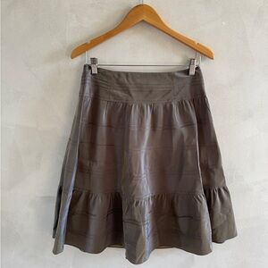 Carmen Marc Valvo - Gray Knee-Length A-Line Skirt